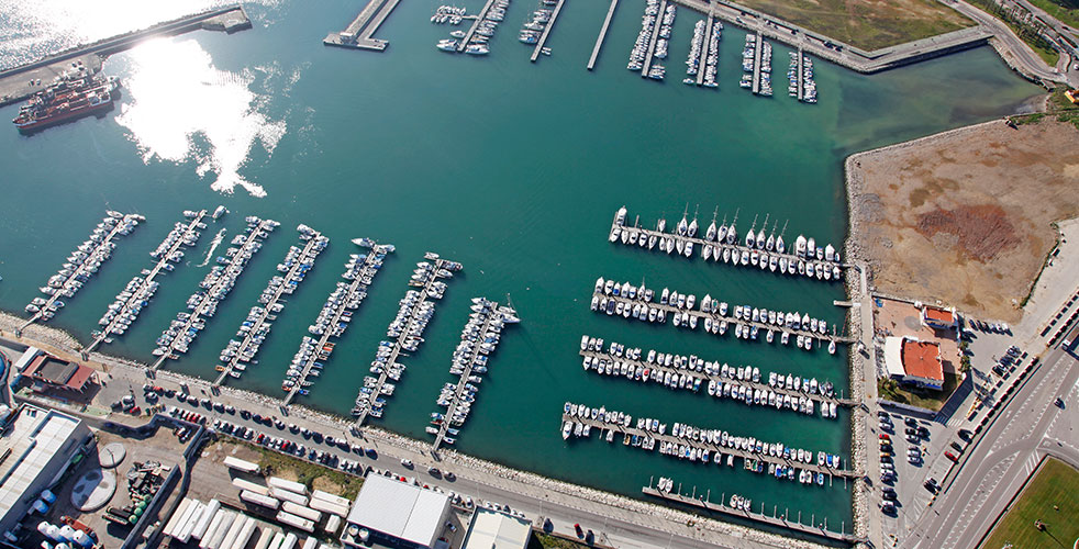 Ampliación de atraques en Puerto deportivo el Saladillo